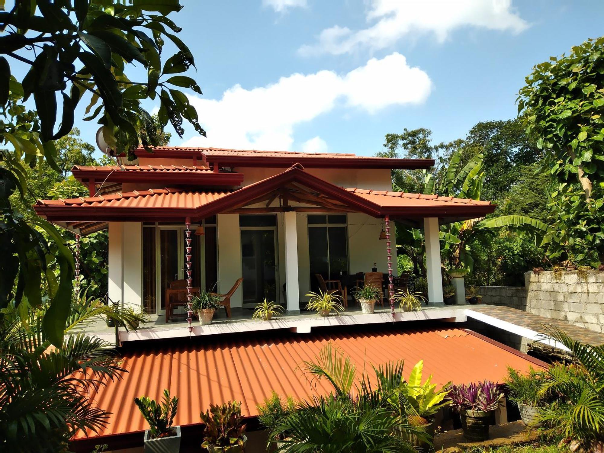 Sandhara Home Stay تانجالي الغرفة الصورة