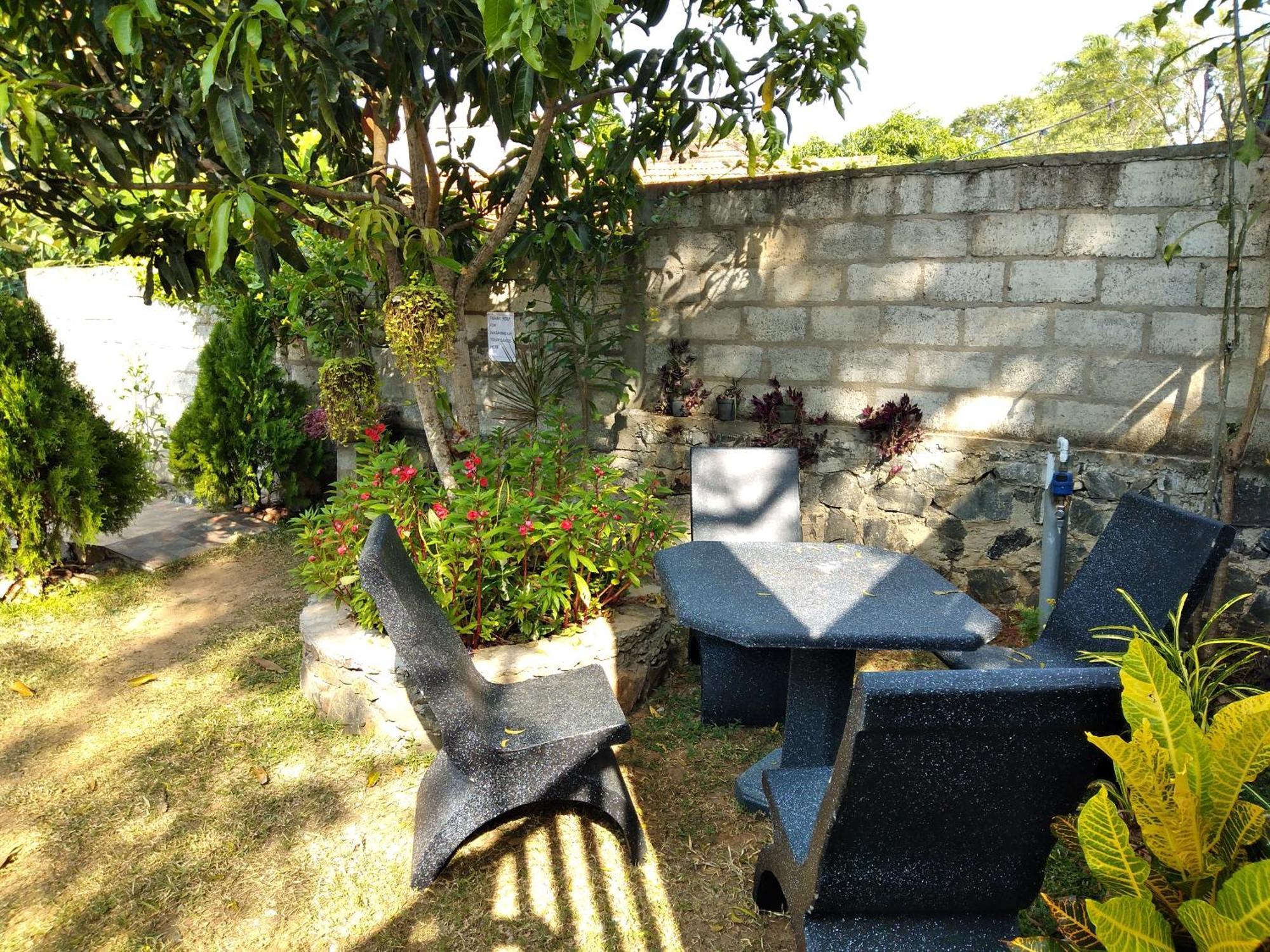 Sandhara Home Stay تانجالي الغرفة الصورة