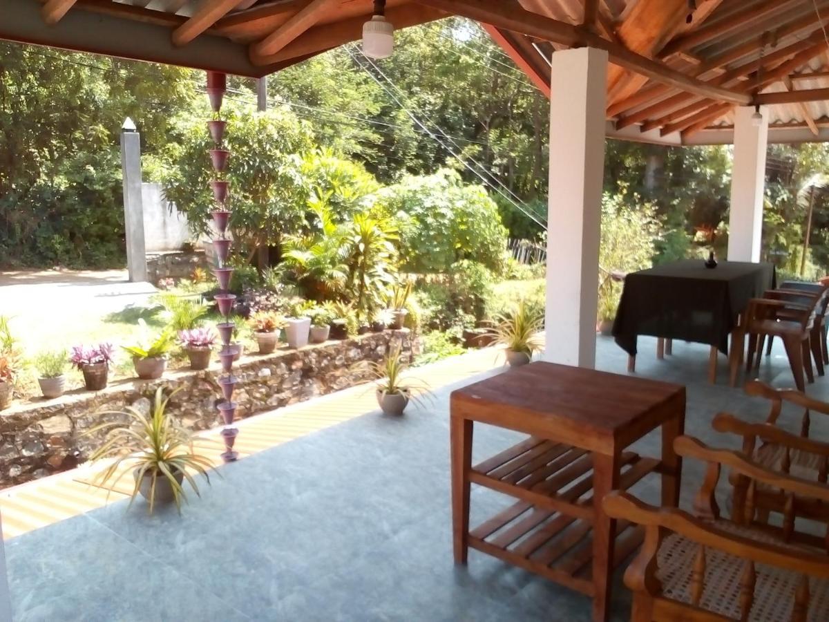 Sandhara Home Stay تانجالي المظهر الخارجي الصورة